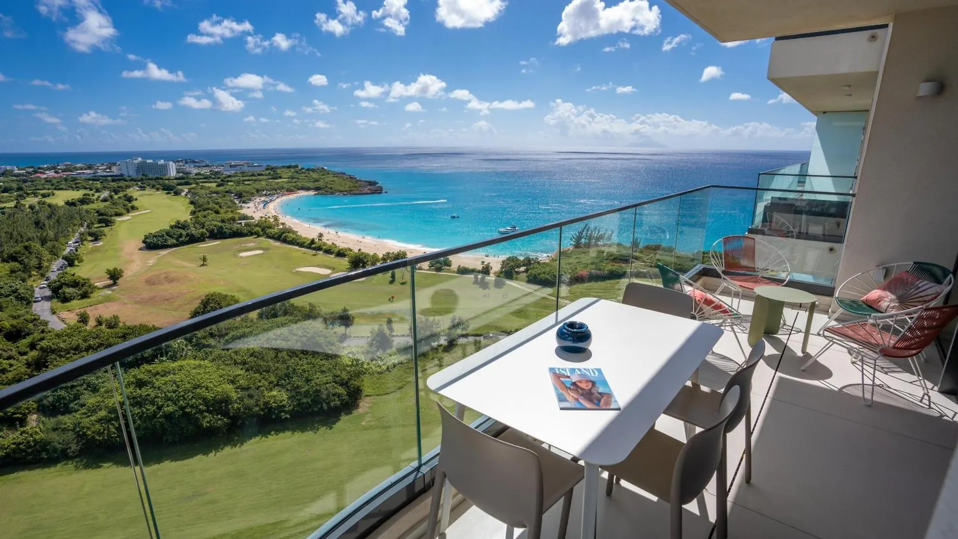 Gorgeous 2 Bedroom, 17Th Floor, With Breathtaking View, Fourteen At Mullet Bay Cupecoy  Lägenhet Cupecoy (Sint Maarten)